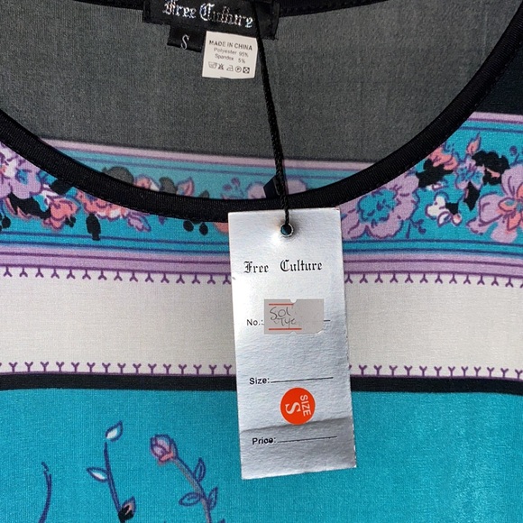 Free Culture Dress Top - Picture 3 of 7